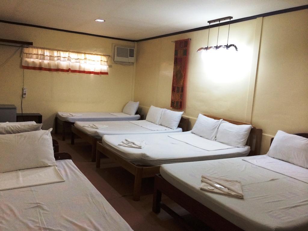 Ysabelle Mansion Bed & Breakfast Puerto Princesa Exterior photo