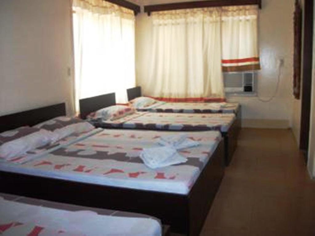 Ysabelle Mansion Bed & Breakfast Puerto Princesa Room photo